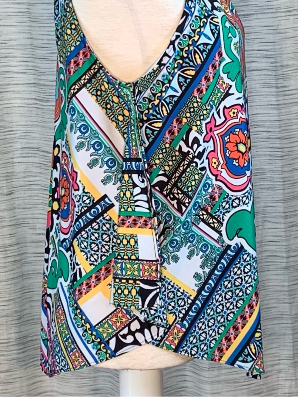 Coco Bianco abstract multicolored sleeveless asymmetric top - Picture 12 of 16